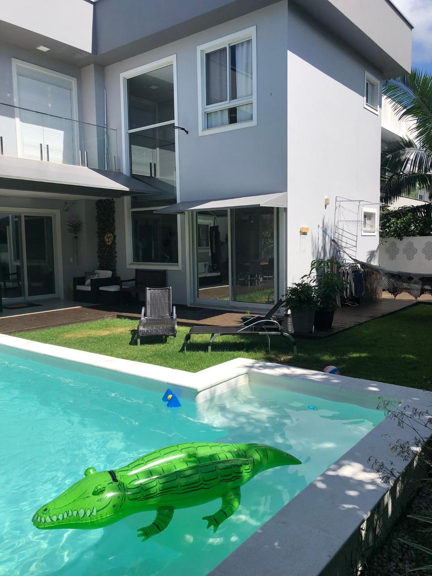 Casa Luxo Com Piscina A 500 Metros Da Praia フロリアノポリス エクステリア 写真